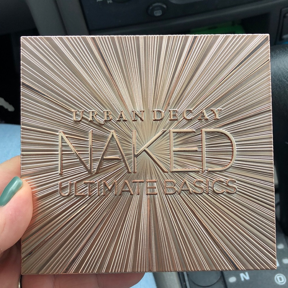 Never used naked basic pallet